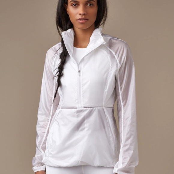Lululemon Run With It Jacket, Size Medium, WHITE - Picture 1 of 11